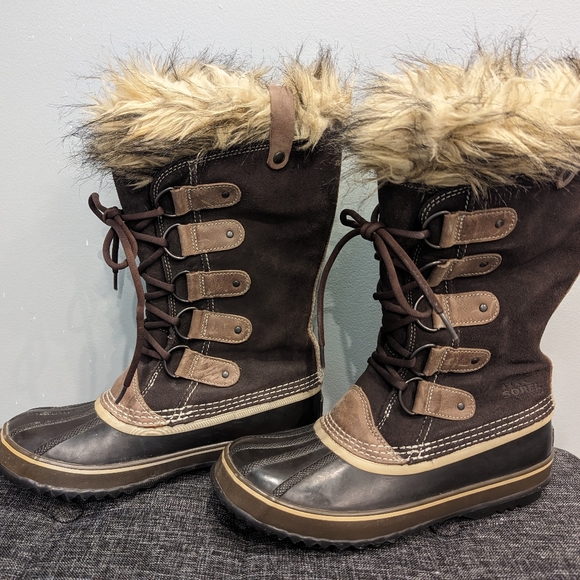 Sorel Joan of Arctic waterproof boots, size 10 - Picture 1 of 6